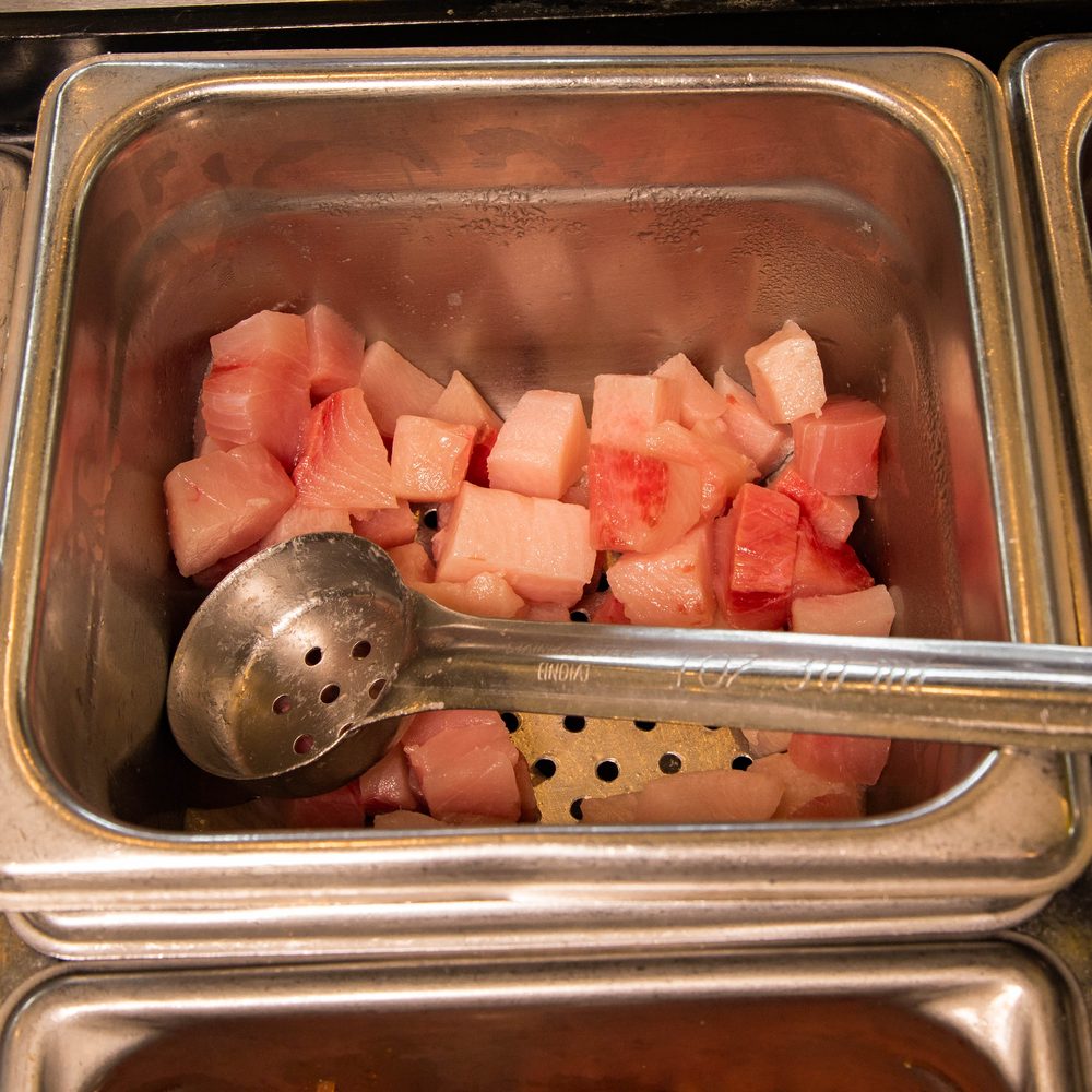 Fresh-cut yellowtail